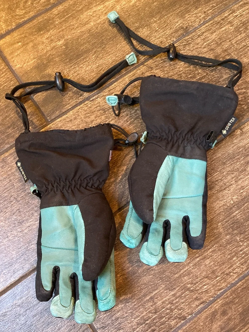 Dakine | Kids Rover Gore-Tex Ski/Snow/Snowboard Glove (size 4-6 years)